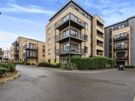 Flats For Sale In Isleworth